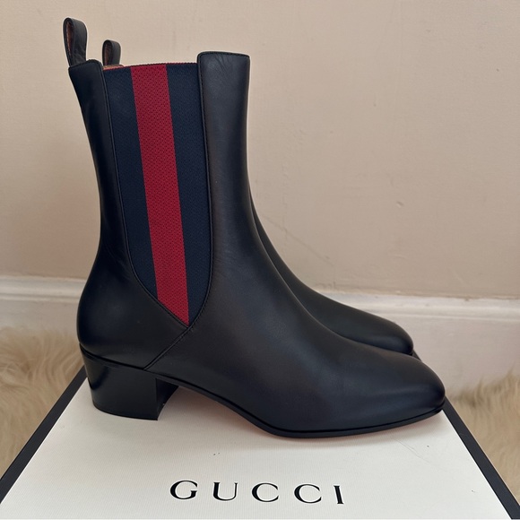 BNIB 💯% Auth Gucci Calfskin Boots - Picture 2 of 8